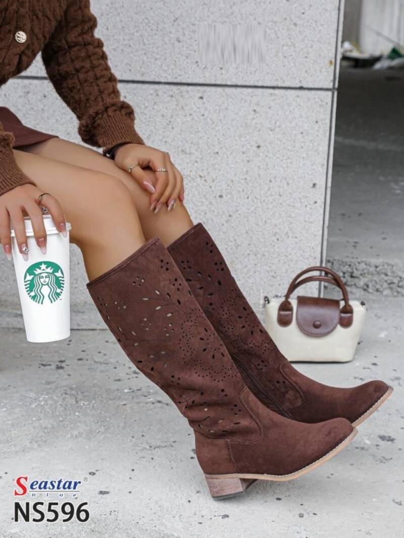 Kozaki damskie Roz 36-41/ 12 par 1